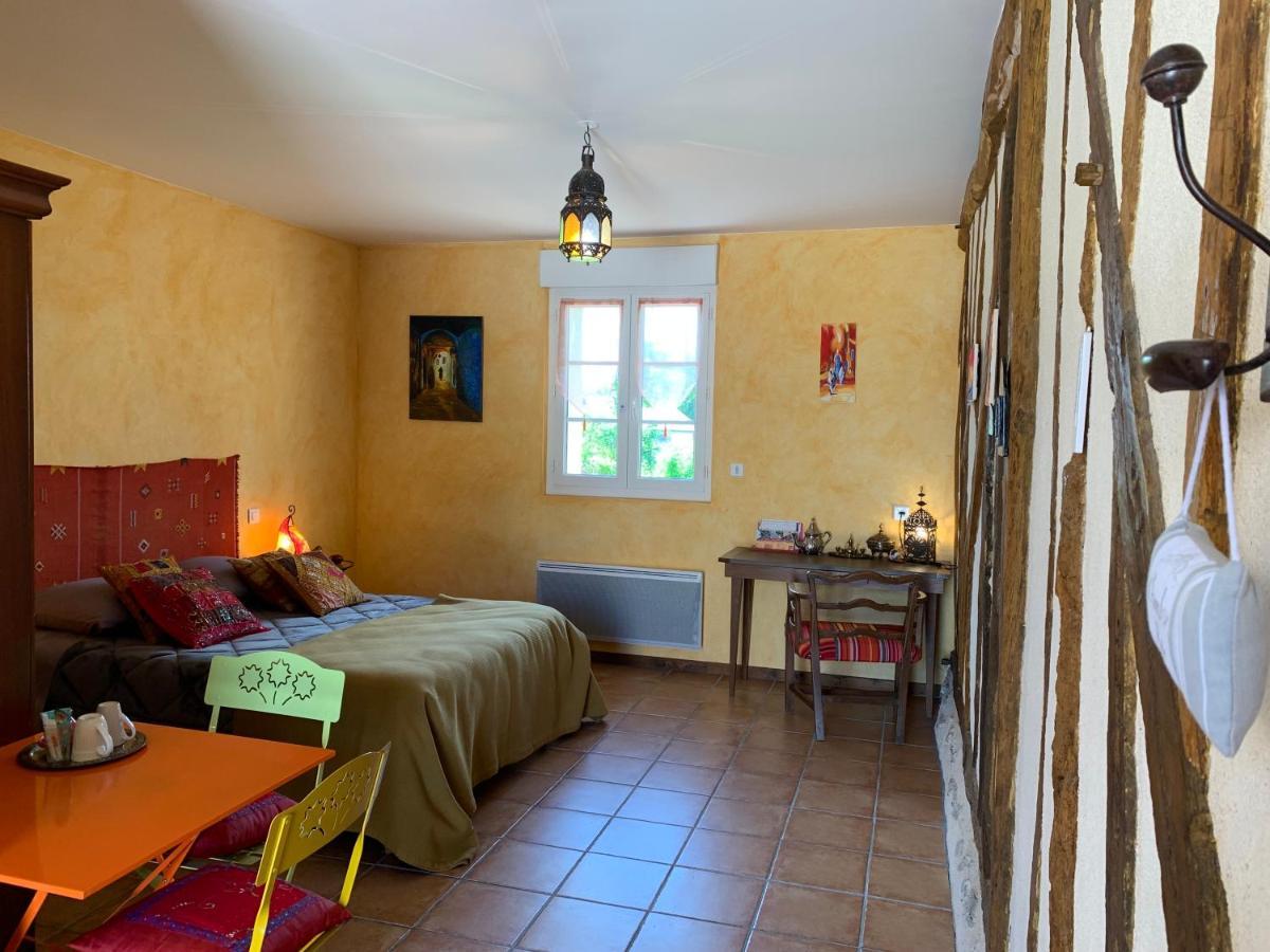 Bed and Breakfast Les Logis Du Breuil Marchéville Exterior foto