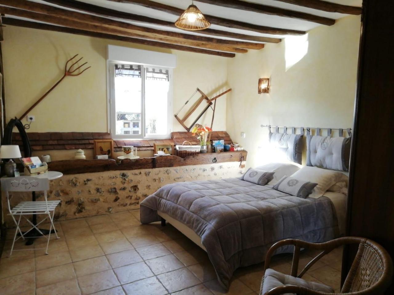 Bed and Breakfast Les Logis Du Breuil Marchéville Exterior foto